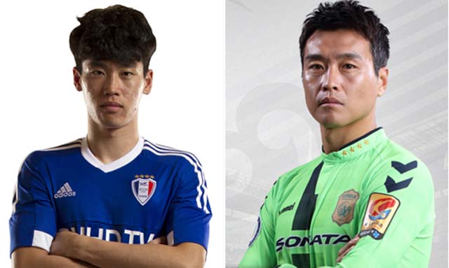 이종성-이동국 '으르렁!' 이종성(왼쪽)이 19일 K리그 클래식 전북 현대-수원 삼성 경기에서 이동국을 멀어 넘어뜨려 논란을 낳았다. /수원 삼성, 전북 현대 제공