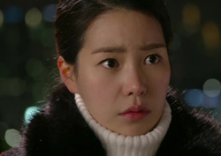  임지연, 일과 사랑 다 잡았다! 드디어 웃음 찾나