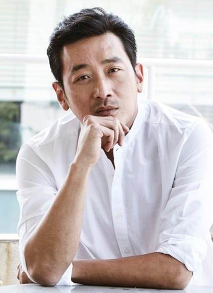 김병우 감독 <PMC>, 하정우·이선균 캐스팅 外 김병우 감독 <PMC>, 하정우·이선균 캐스팅 外