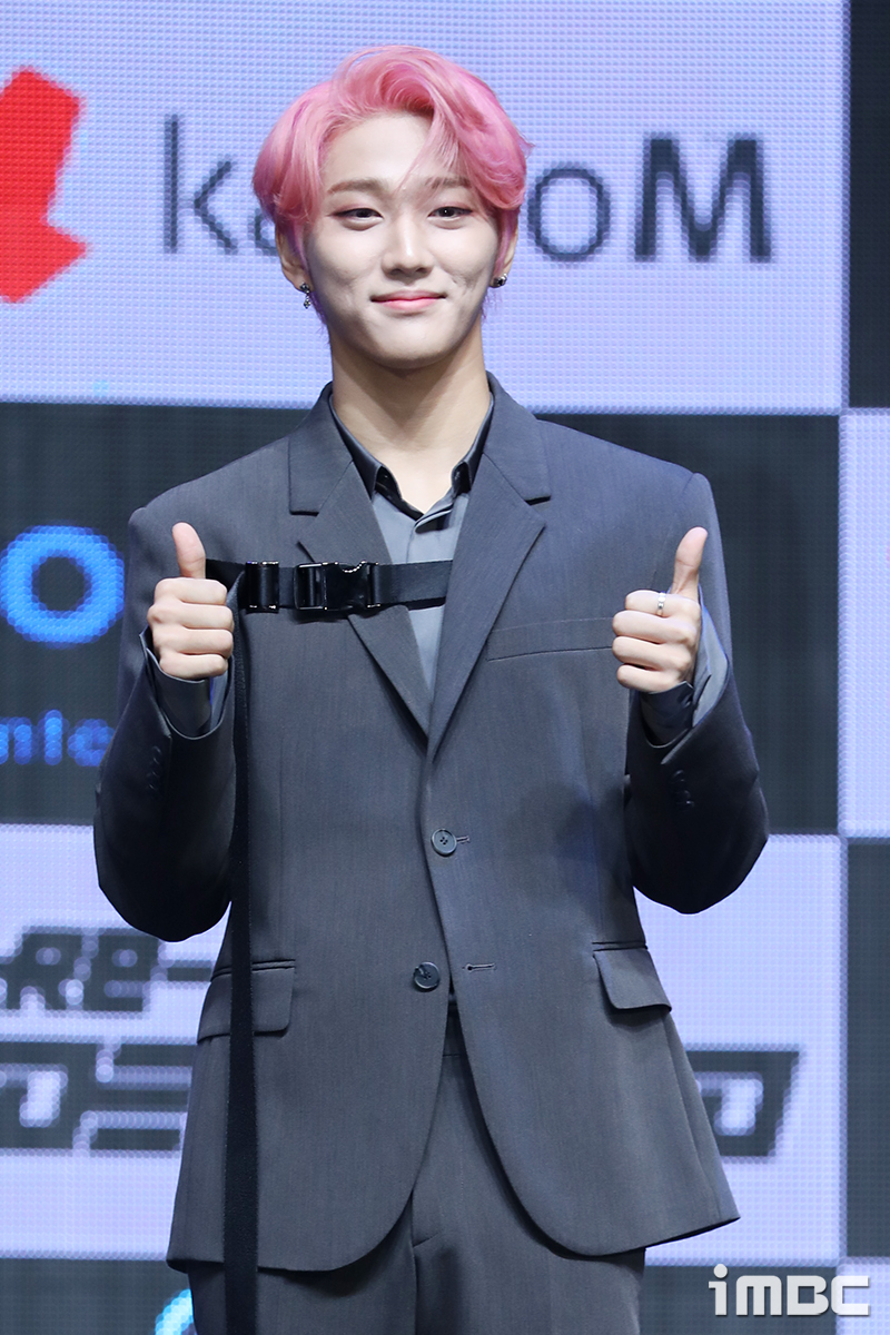 핑크헤어 이미지