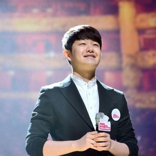 가수 최성봉 "암과의 전투 이겨낼 것" [전문]