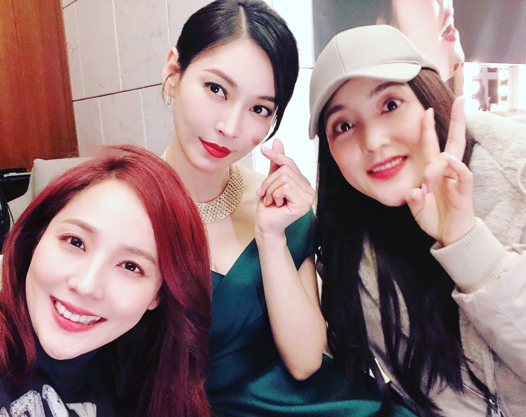 바다, ‘펜트2’ 김소연X유진과 함께한 인증샷 공개 “섭외는 유진이가 연기는 천서진과”