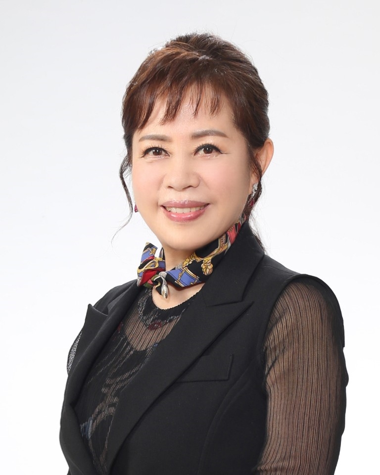 '로또 6/45' 트로트계의 대모, 가수 이자연 제118대 로또 황금손 출연