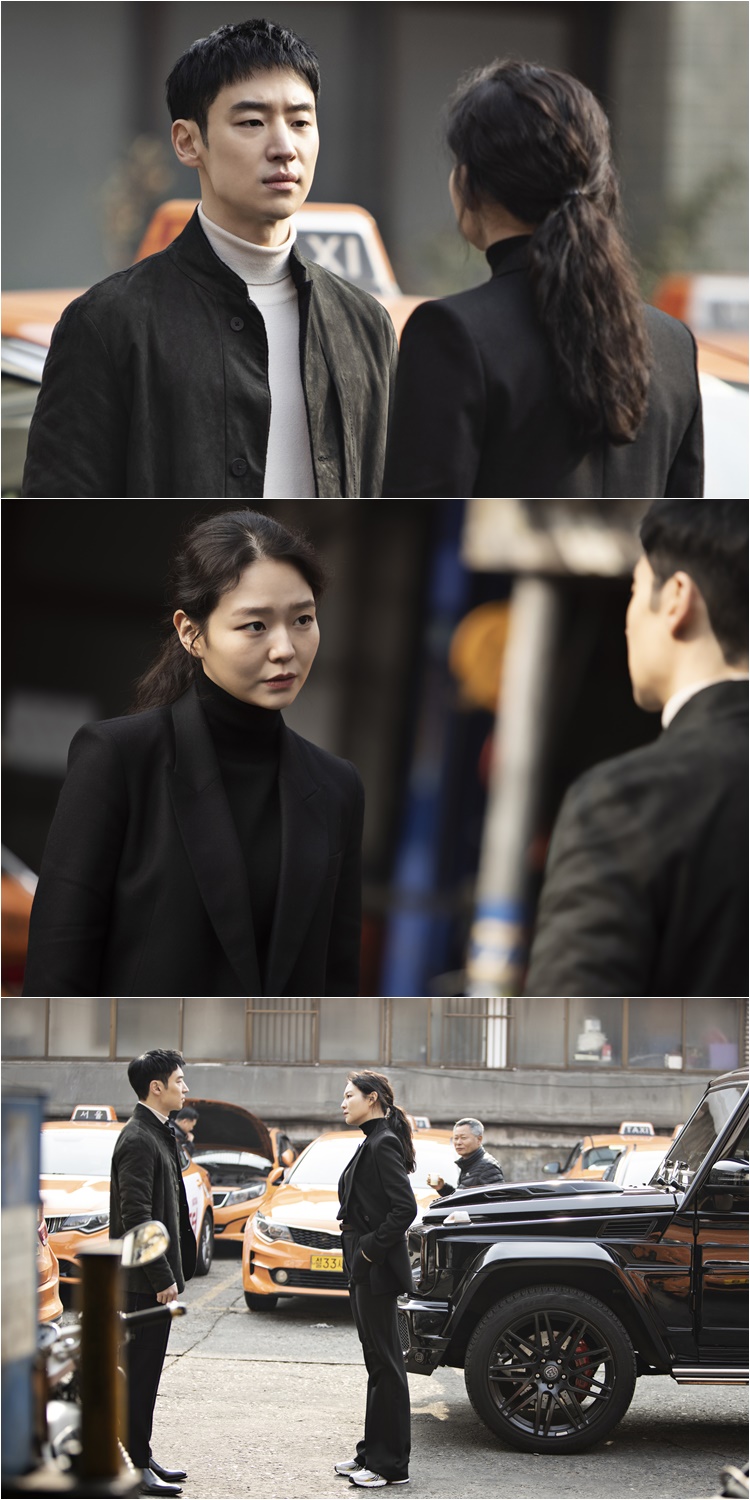 이제훈, '모범택시' 이솜과 기싸움 팽팽