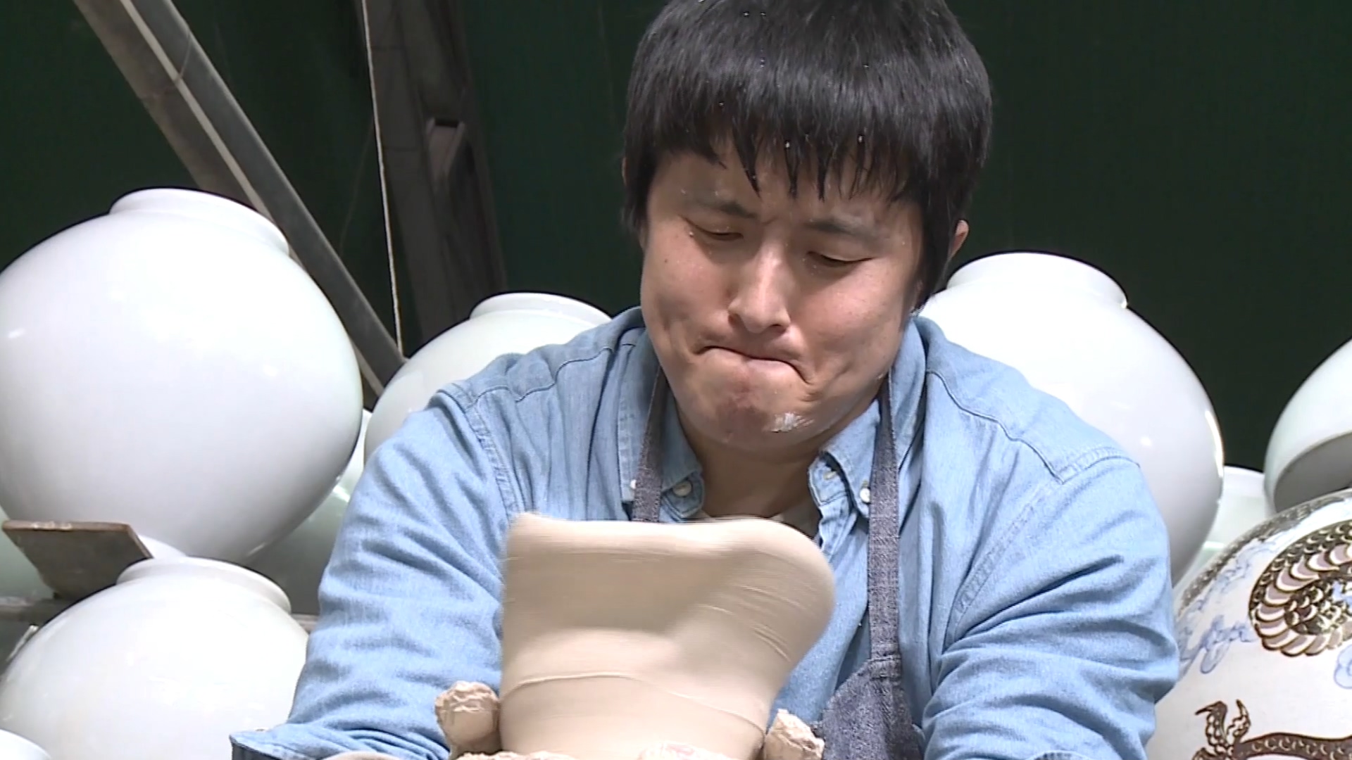 '나혼자산다' 기안84X충재, 미대오빠 자존심 건 도자기 공예 대결 펼친다