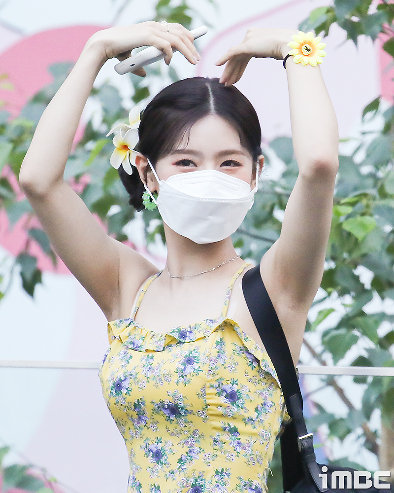 머리부터발끝까지 이미지