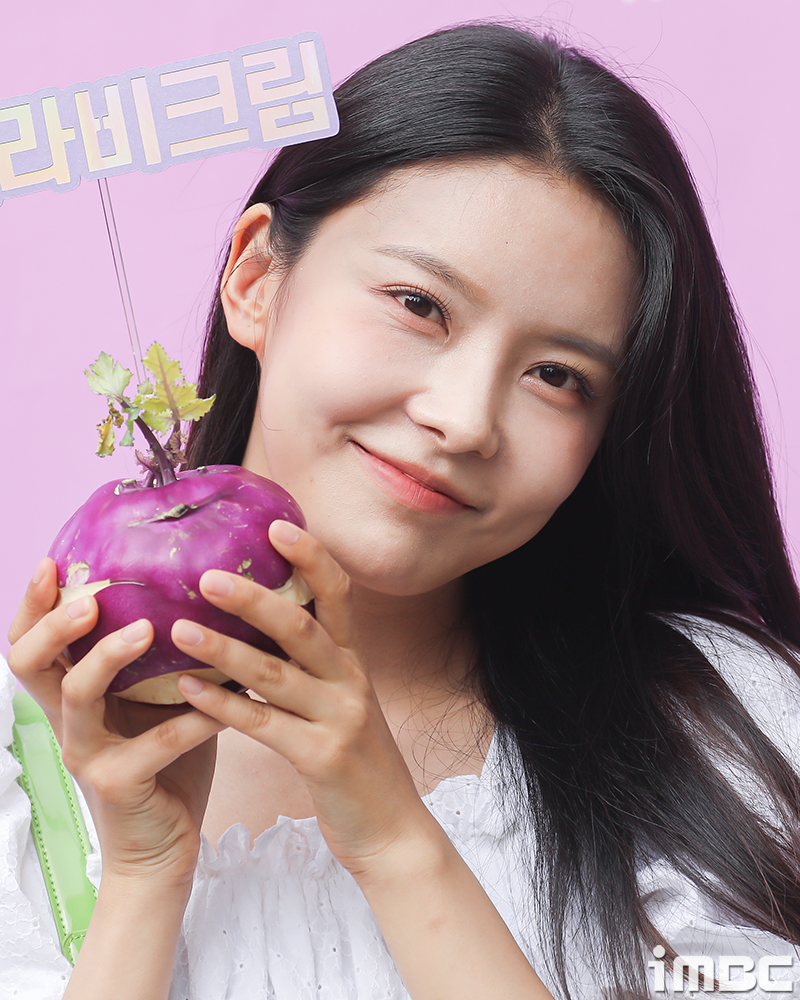 [포토] 구구단 나영, '무결점 피부'