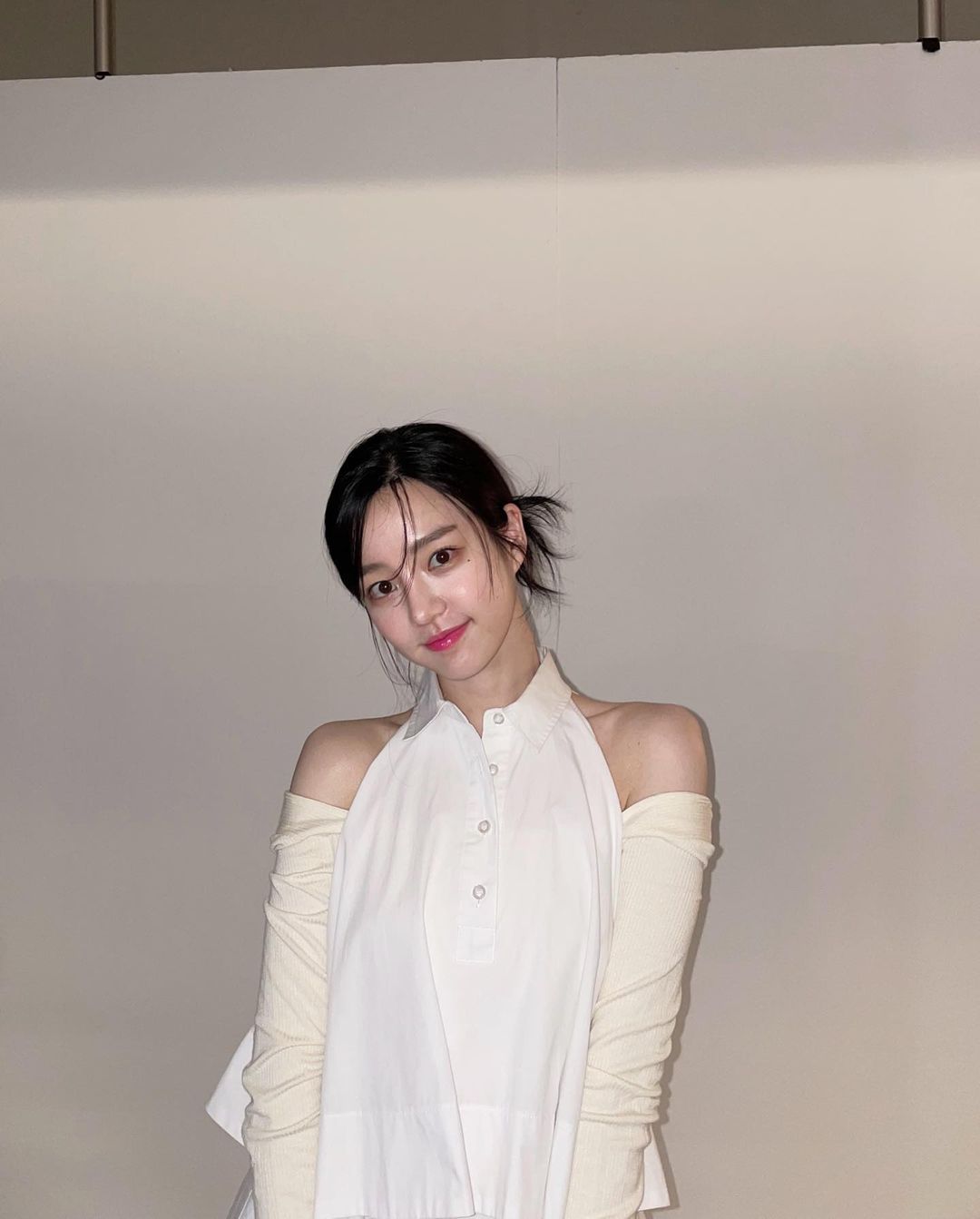 이유비, 동화 속 주인공 같은 명품 비주얼 [인스타] 