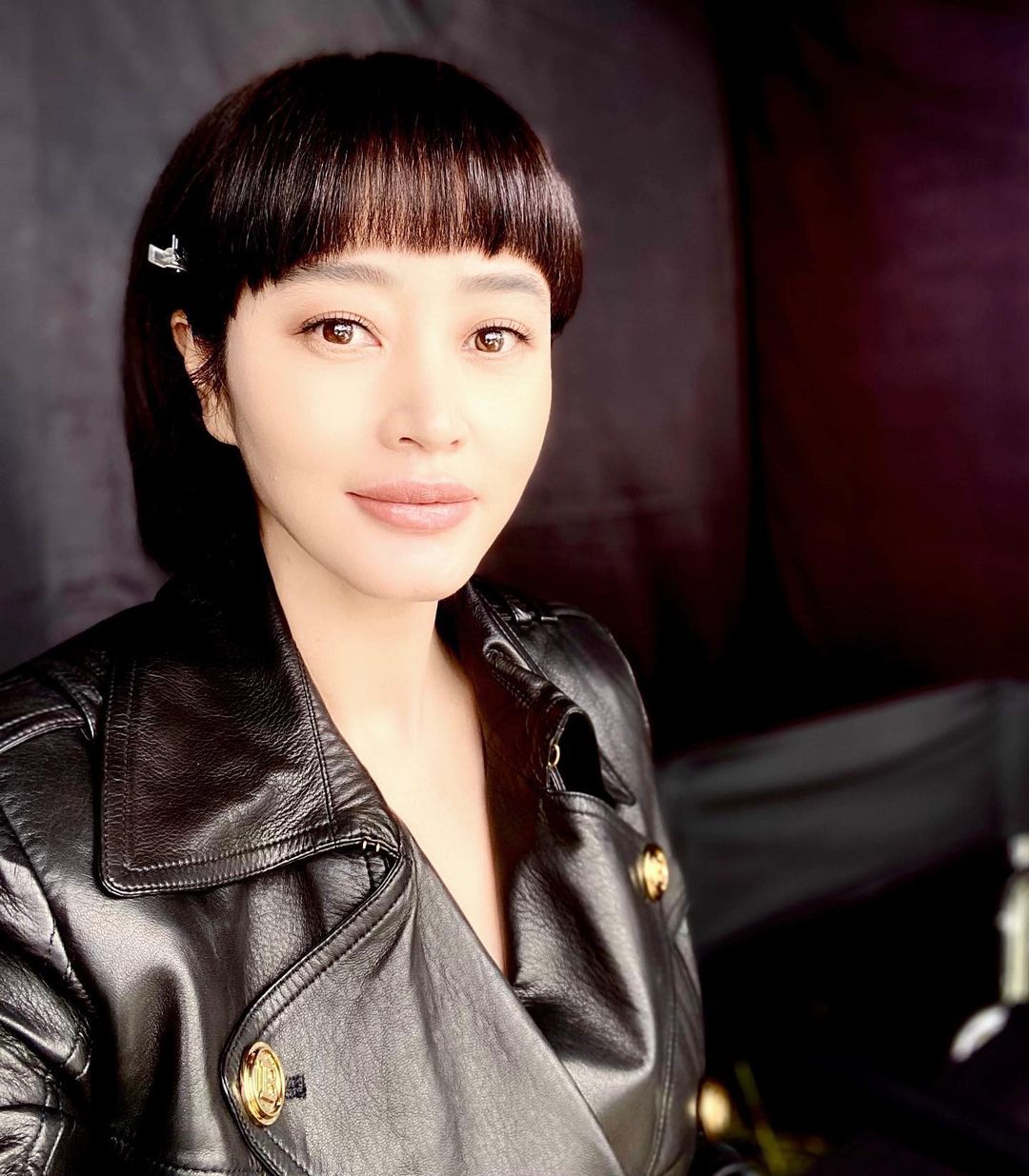 김혜수, 나이 52세 "건강한 명절 보내세요" [인스타] 