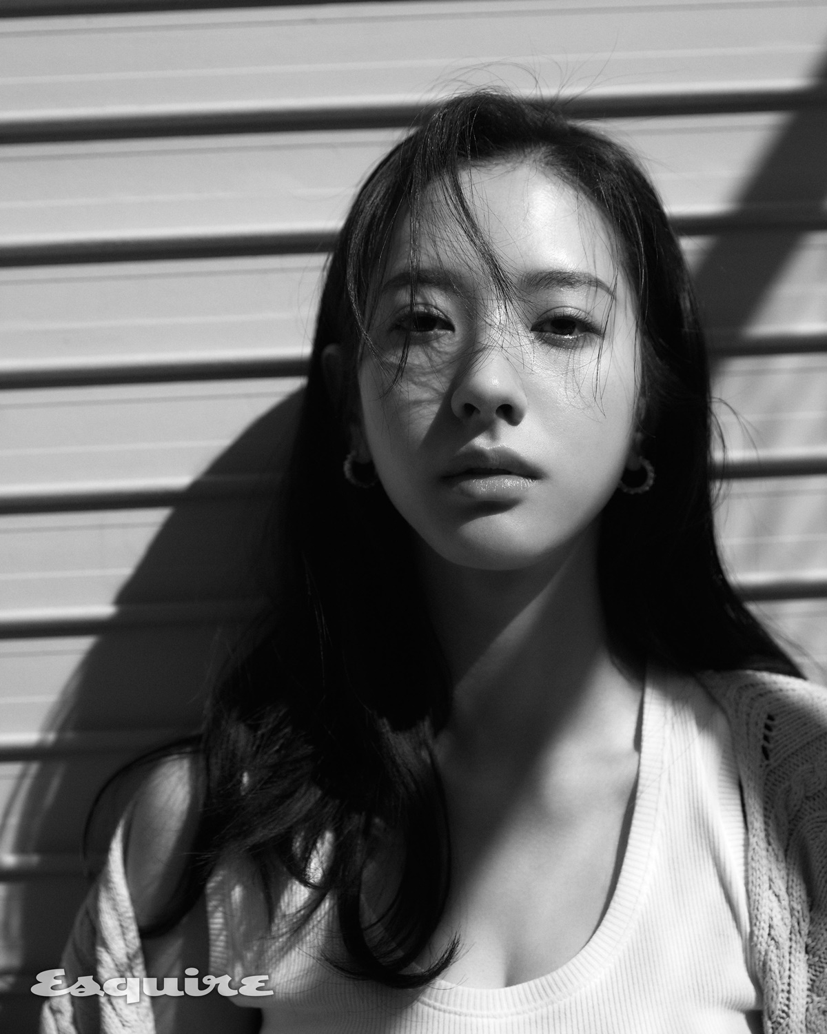 보나, 오묘한 분위기+깊어진 눈빛 [화보]