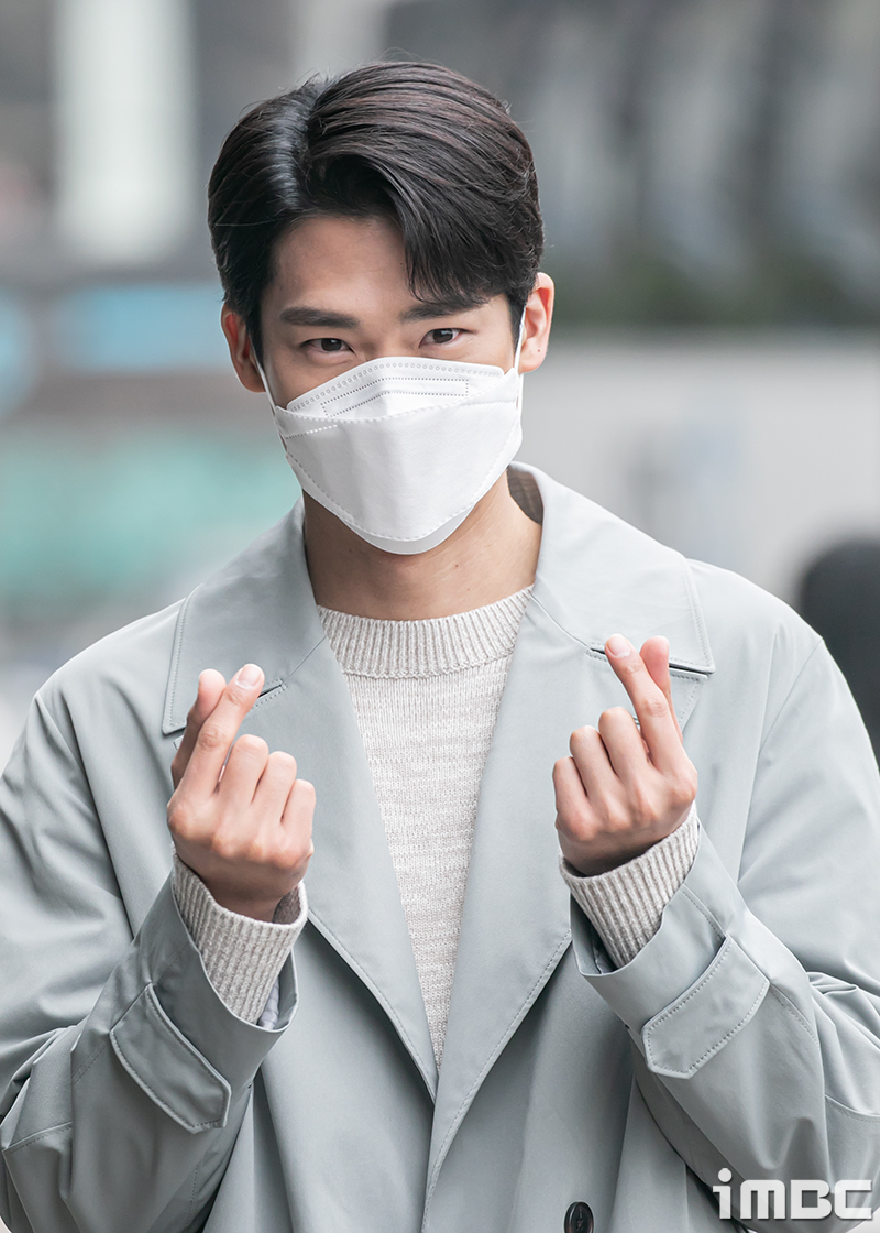꽈배기스토리 이미지