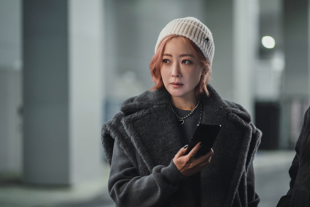 김희선, 자살하려는 조인 향해 “죽으면 지옥 보낼 것” (내일)