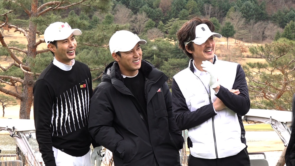 윤태영, 20년 만에 ‘왕초’ 맨발 캐릭터 재연…신현준-정준호 사돈 되나? (골프왕3)