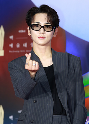 [포토] 키, 거부할 수 없는 하트