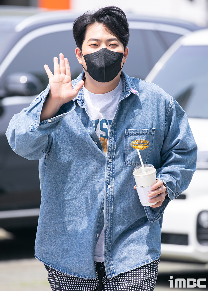 [포토] 김해준, 짐좀내려놔요 멋짐