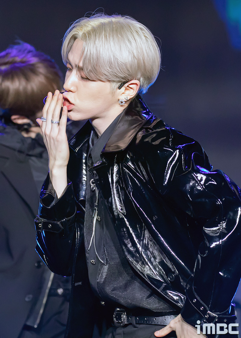 [포토] 미래소년 이준혁, 키스키스