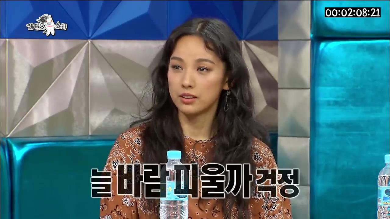 [M타임머신] 이효리, “요가 하며 구남친 순차적으로 나타나”→김구라에 요가 추천 (라디오스타)