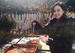 <장미빛 연인들> "김민서가 쏜다!" 팬클럽 회장의 정체는 배우 장나라?