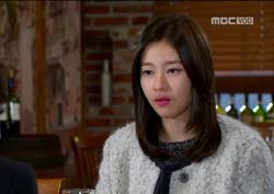 <압구정 백야 리뷰> 박하나, 이보희 애원에 더욱 싸늘 “인간 되려면 멀었어”