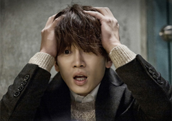 <킬미힐미> 지하실 갇힌 지성-황정음, 멱살부터 절망까지 '멘붕 5종세트'!