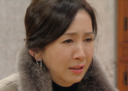 <전설의 마녀 리뷰> 전인화, 정혜선에 '참회의 눈물'…"멀리 떠나려구요"