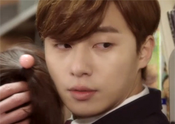 <킬미힐미> 박서준, 황정음 지키려 포옹! '애틋 감정' 드러났다