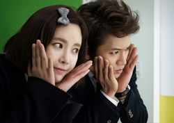 <킬미힐미> 황정음, 너를 신세기의 ☆로! "스티커 사진 데이트"