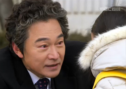 <장미빛 연인들> "너만 없었으면!" 정보석, 손녀에 화살 돌리는 '만행'