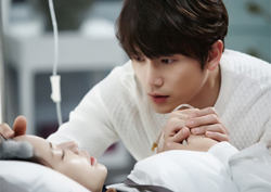 <킬미힐미> 쓰러진 황정음! 지성, '24시 철벽 간호'