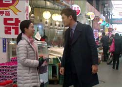 [불굴의 차여사 리뷰] 박윤재-김보연, 장터 나들이 ‘이런 장모-사위 봤나’