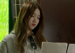 <여왕의 꽃> 이성경 수준급 키보드 연주와 노래 실력 공개! 