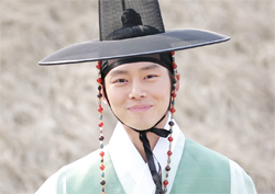 인터뷰 <화정> 한주완, "남자라면 여자에겐 무조건 친절해야죠"