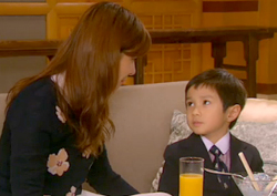 [불굴의 차여사 리뷰] "엄마랑 친해요?" 박윤재, '돌직구 물음'에 당황! 