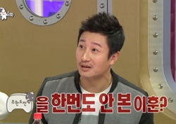 [라디오스타 리뷰] "유재석, 정준하 때문에 안 봐." 이훈, 무한도전 안 보게된 사연 공개