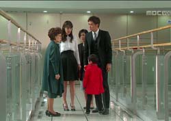 [불굴의 차여사 리뷰] 박윤재, 정영숙에게 으름장 “제임스 상처주지마!”