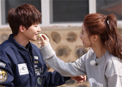 그녀의 달콤한 유혹! <우결4> 송재림♡김소은, 이번엔 '사탕키스' 도전?