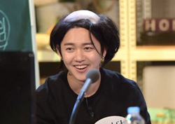 <마이 리틀 텔레비전> 강균성, 실시간 헤어살롱서 '충격 비주얼'