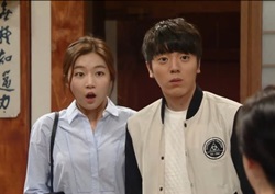 [불굴의 차여사] 김보연, 신민수 향해 분노하며 '슬리퍼 공격'