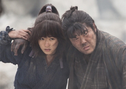 <화정> 신분 추락! 2막 시작 알리는 '남장 이연희'