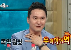 [라디오스타 리뷰] "제발 웃어줘!" 장현성, 독약 먹는 연기 '폭소'