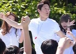 <여자를 울려> 수학 선생님 송창의, 학교 축제에서의 막춤 현장 공개! 