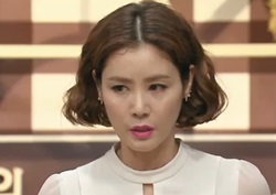 [여왕의 꽃 리뷰] 김성령, 옛 연인 재회에 깜짝! '방송사고' 