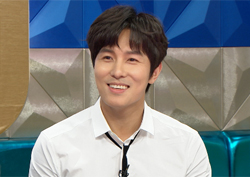 <라디오스타> 김동완, '여자친구'와 함께 윤종신의 카페에?