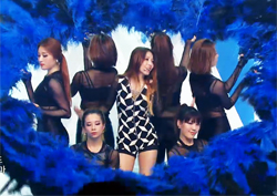 [RE:쇼음중] "이건 꼭 다시 봐야 해!" 보아, 우아한 부채춤으로 여왕 자태