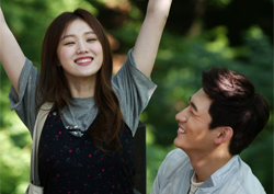 <여왕의 꽃> 이성경&윤박, "우리 이제 행복해도 되나요?"