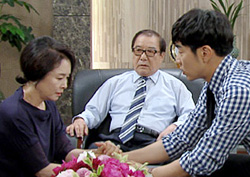 <여왕의 꽃> 김미숙, 이종혁에게 무릎꿇다!