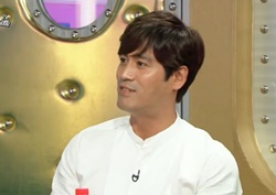 [라디오 스타 리뷰] 이형철, "내 첫키스 상대는 엄정화" 깨알 자랑하며 '웃음유발'