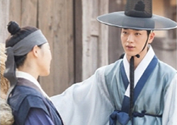 <화정> 서강준-이연희-한주완, “어느 커플 비하인드가 더 예쁘나~”