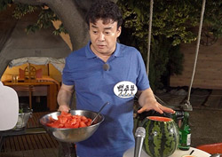 <마리텔> 백주부의 19금 소주 방송? 이번엔 '수박주'다!