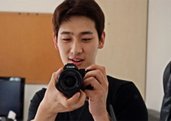 <여왕의 꽃> 윤박으로 6종 세트! “대기실 속 그 남자는?” 